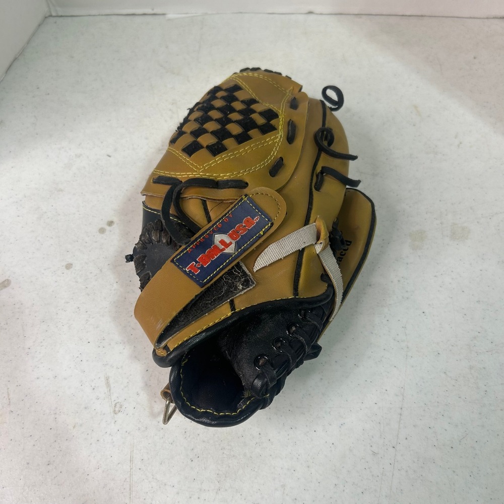 MacGregor T-Ball USA Youth Baseball Glove 10 Inch Tan Black Crown Web T200 95170